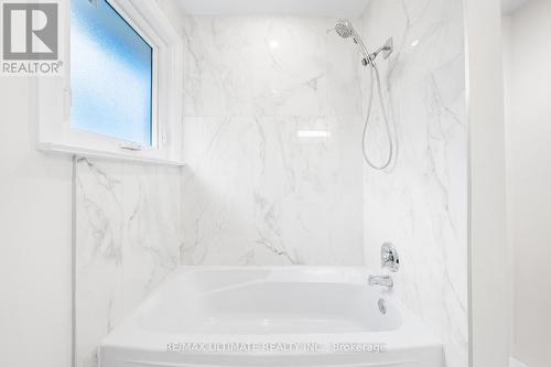 66 Lloydminster Crescent, Toronto, ON - Indoor Photo Showing Bathroom