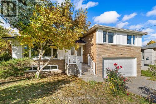 66 Lloydminster Crescent, Toronto, ON - Outdoor