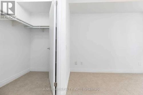 2506 - 25 Carlton Street, Toronto, ON - Indoor With Storage