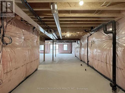 68 Kentledge Avenue, East Gwillimbury, ON - Indoor Photo Showing Basement