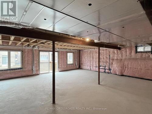 68 Kentledge Avenue, East Gwillimbury, ON - Indoor Photo Showing Other Room