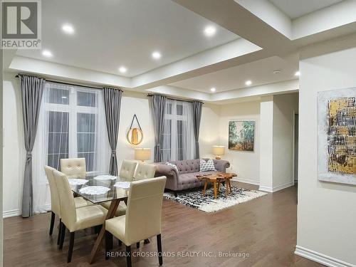 68 Kentledge Avenue, East Gwillimbury, ON - Indoor Photo Showing Other Room