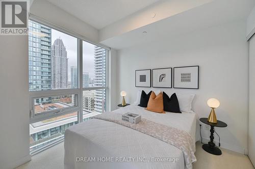 1204 - 510 Curran Place, Mississauga, ON - Indoor Photo Showing Bedroom