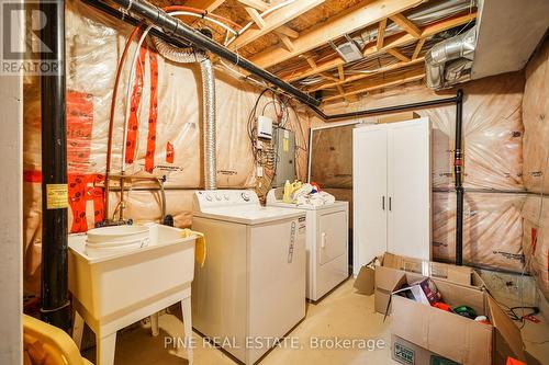 45 Waterbridge Street, Hamilton, ON - Indoor Photo Showing Laundry Room