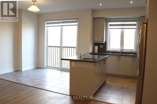 124 Pike Street, Peterborough, ON - Indoor Photo Showing Kitchen