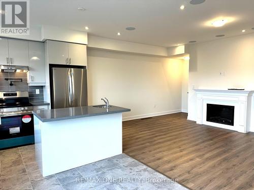 124 Pike Street, Peterborough, ON - Indoor Photo Showing Kitchen With Stainless Steel Kitchen