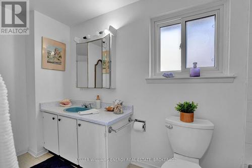 28 Morgandale Crescent, Clarington (Bowmanville), ON - Indoor Photo Showing Bathroom