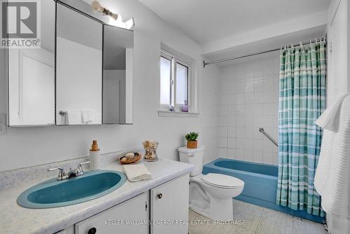 28 Morgandale Crescent, Clarington (Bowmanville), ON - Indoor Photo Showing Bathroom