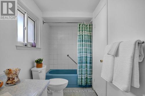 28 Morgandale Crescent, Clarington (Bowmanville), ON - Indoor Photo Showing Bathroom