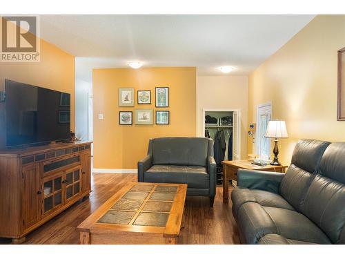 40 Babine Street, Kitimat, BC - Indoor Photo Showing Living Room