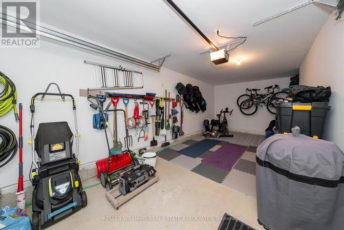 540 Bellflower Court, Milton, ON - Indoor Photo Showing Garage