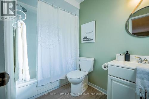 10 Concession Street E, Clarington (Bowmanville), ON - Indoor Photo Showing Bathroom