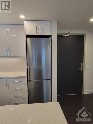 180 George Street Unit#1304, Ottawa, ON - Indoor Photo Showing Kitchen