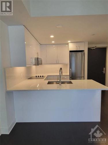 180 George Street Unit#1304, Ottawa, ON - Indoor Photo Showing Kitchen With Double Sink