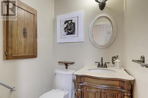 99 Burndean Court, Richmond Hill, ON - Indoor Photo Showing Bathroom