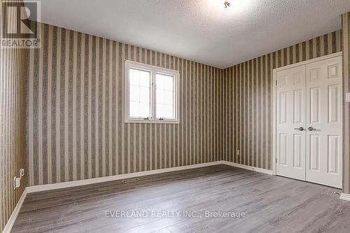 99 Burndean Court, Richmond Hill, ON - Indoor Photo Showing Other Room