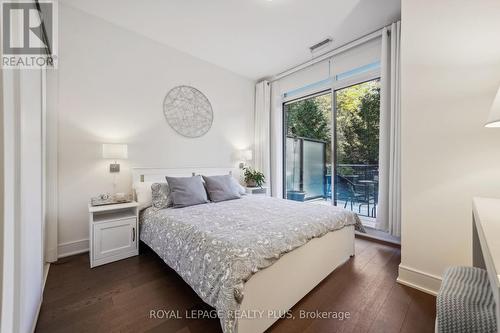 116 - 1575 Lakeshore Road W, Mississauga, ON - Indoor Photo Showing Bedroom