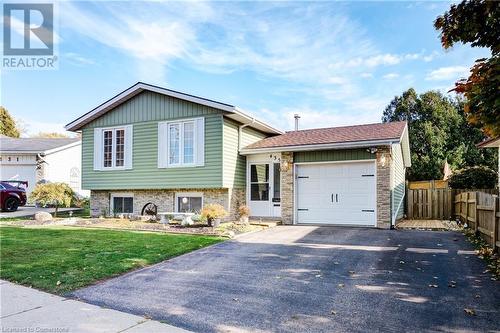 435 Lampman Place, Woodstock, ON - Outdoor With Facade