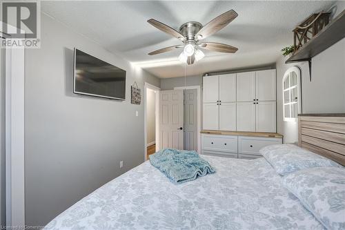 435 Lampman Place, Woodstock, ON - Indoor Photo Showing Bedroom