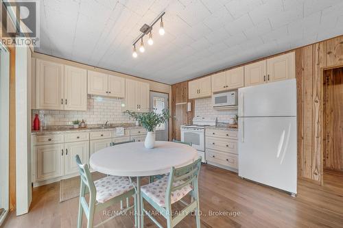 534 Hurdville Road, Mckellar, ON - Indoor