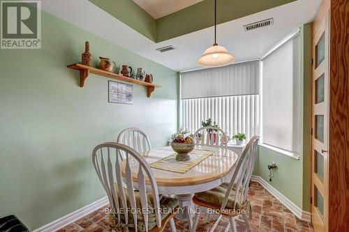 707 - 744 Wonderland Road S, London, ON - Indoor Photo Showing Dining Room