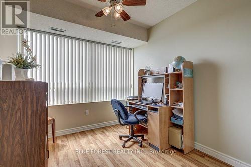 707 - 744 Wonderland Road S, London, ON - Indoor Photo Showing Office