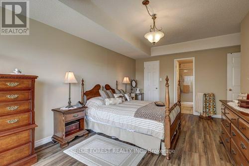 707 - 744 Wonderland Road S, London, ON - Indoor Photo Showing Bedroom