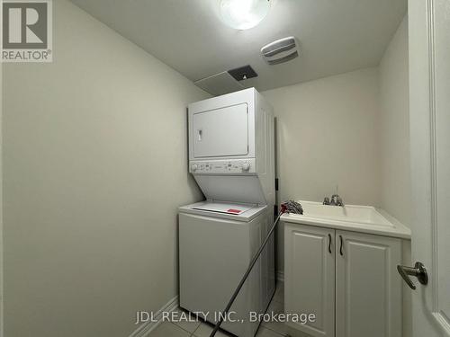 83 Luzon Avenue, Markham, ON - Indoor Photo Showing Laundry Room