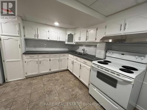 Lower - 186 Calvington Drive, Toronto, ON - Indoor Photo Showing Kitchen