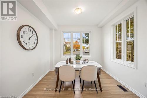 752 Newmarket Lane, Kingston (East Of Sir John A. Blvd), ON - Indoor Photo Showing Dining Room