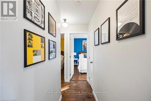 11193 Loyalist Parkway, Greater Napanee, ON - Indoor Photo Showing Other Room