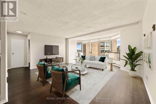 604 - 344 Front Street, Belleville, ON - Indoor Photo Showing Living Room