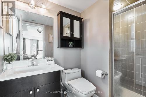 301 - 1725 Pure Springs Boulevard N, Pickering, ON - Indoor Photo Showing Bathroom