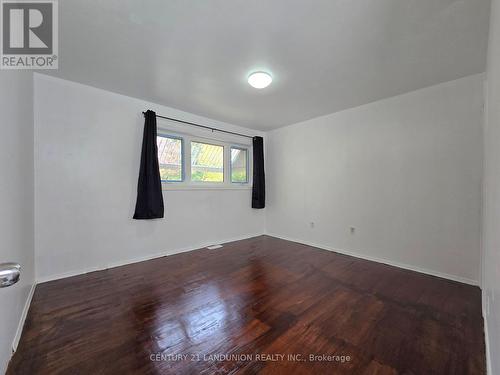 5 Shilton Road, Toronto, ON - Indoor Photo Showing Other Room