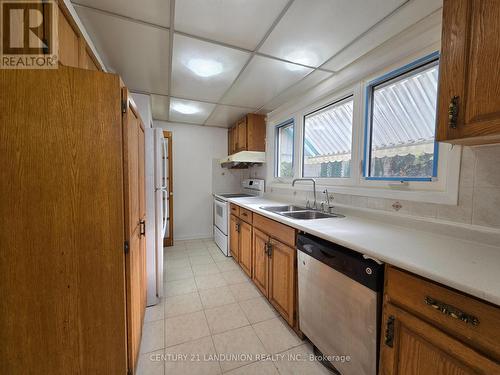 5 Shilton Road, Toronto, ON - Indoor Photo Showing Kitchen With Double Sink