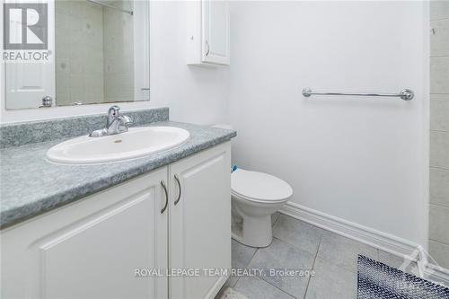 A - 566 Chapman Mills Drive, Ottawa, ON - Indoor Photo Showing Bathroom