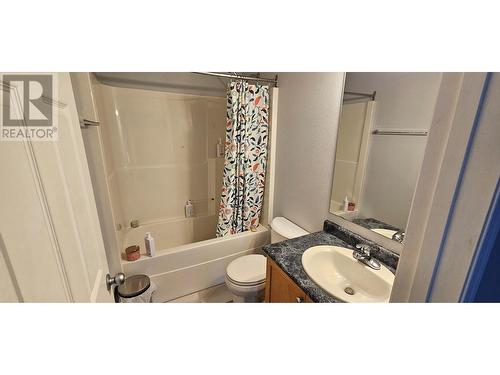 202 Forest Crowne Close, Kimberley, BC - Indoor Photo Showing Bathroom