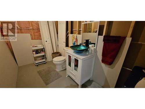 202 Forest Crowne Close, Kimberley, BC - Indoor Photo Showing Bathroom