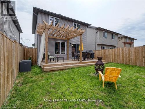 90 Chapel Street, Woodstock, ON - Outdoor With Deck Patio Veranda With Exterior