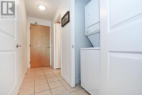 2002 - 4978 Yonge Street, Toronto, ON - Indoor Photo Showing Laundry Room