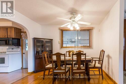 65 Cascade Boulevard, Belleville, ON - Indoor Photo Showing Dining Room