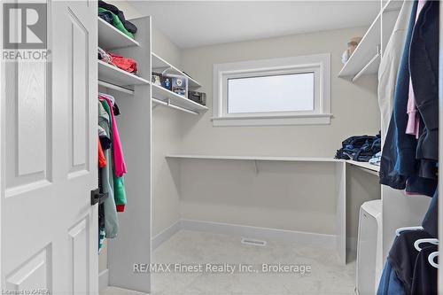 1601 Willow Court, Kingston (City Northwest), ON - Indoor With Storage