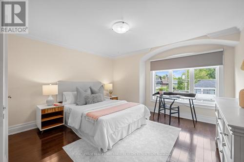 741 Millwood Road, Toronto, ON - Indoor Photo Showing Bedroom