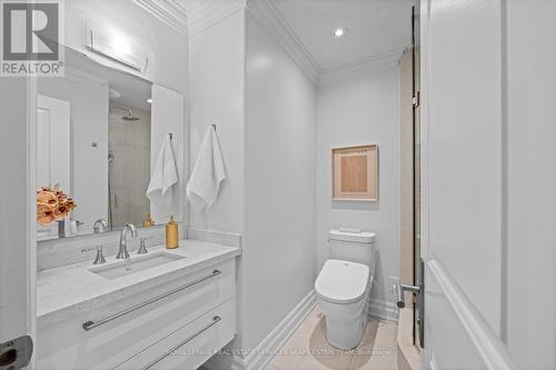 741 Millwood Road, Toronto, ON - Indoor Photo Showing Bathroom