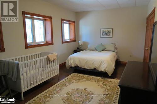 1130 Parsons Road, Dysart Et Al, ON - Indoor Photo Showing Bedroom