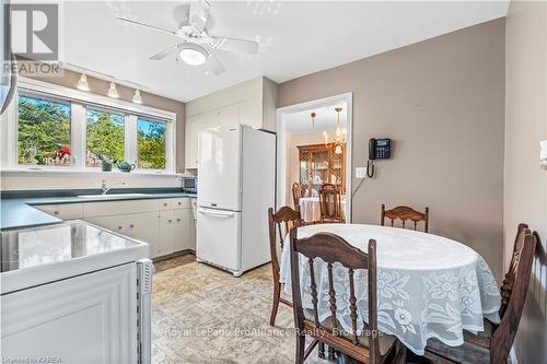 240 Somerset Drive, Loyalist (Bath), ON - Indoor Photo Showing Dining Room