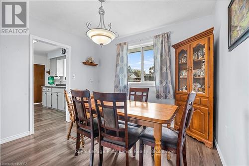 67 Briscoe Street, Loyalist (Amherstview), ON - Indoor Photo Showing Dining Room