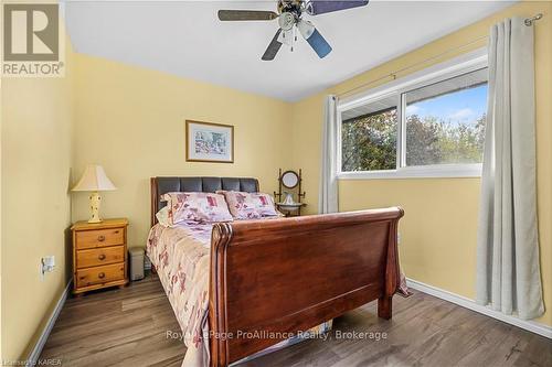 67 Briscoe Street, Loyalist (Amherstview), ON - Indoor Photo Showing Bedroom