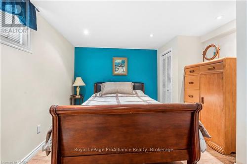 67 Briscoe Street, Loyalist (Amherstview), ON - Indoor Photo Showing Bedroom