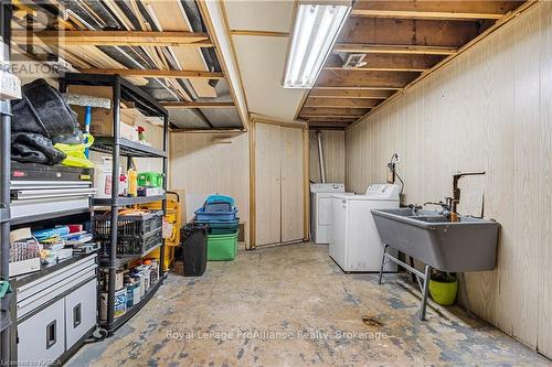 67 Briscoe Street, Loyalist (Amherstview), ON - Indoor Photo Showing Laundry Room